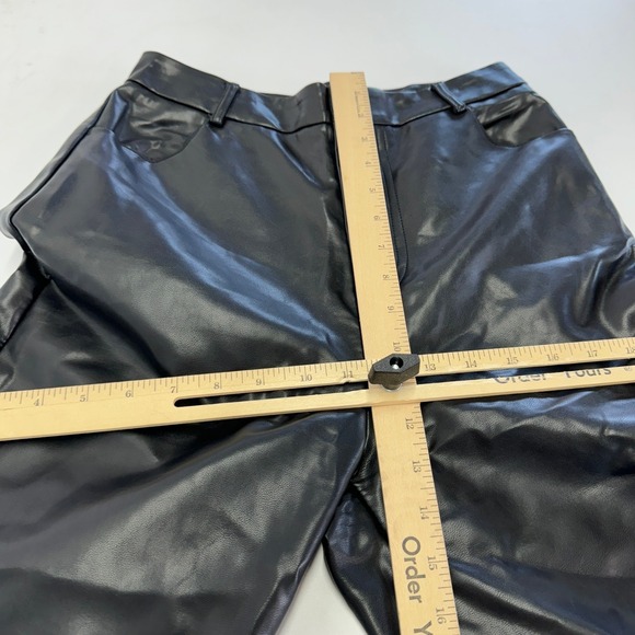 White‎ Fox Pants Womens Medium Black Faux Leather High Waisted Chic - Picture 8 of 9